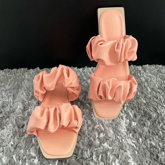 NIB Circus by Sam Edelman Iggy Sandals - Picture 1 of 12